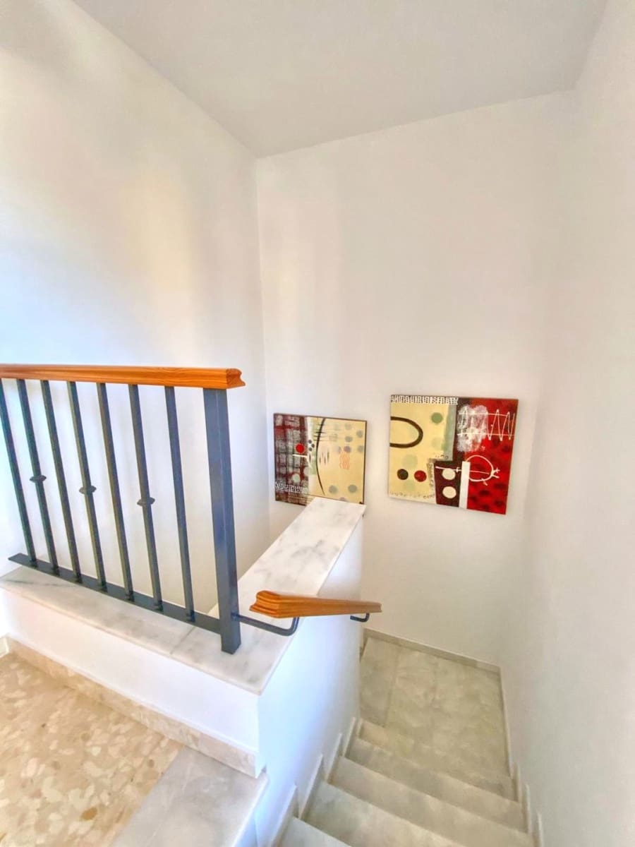 3 bedroom Townhouse for rent in Benajarafe with pool - € 1,300 (Ref: 8511476)