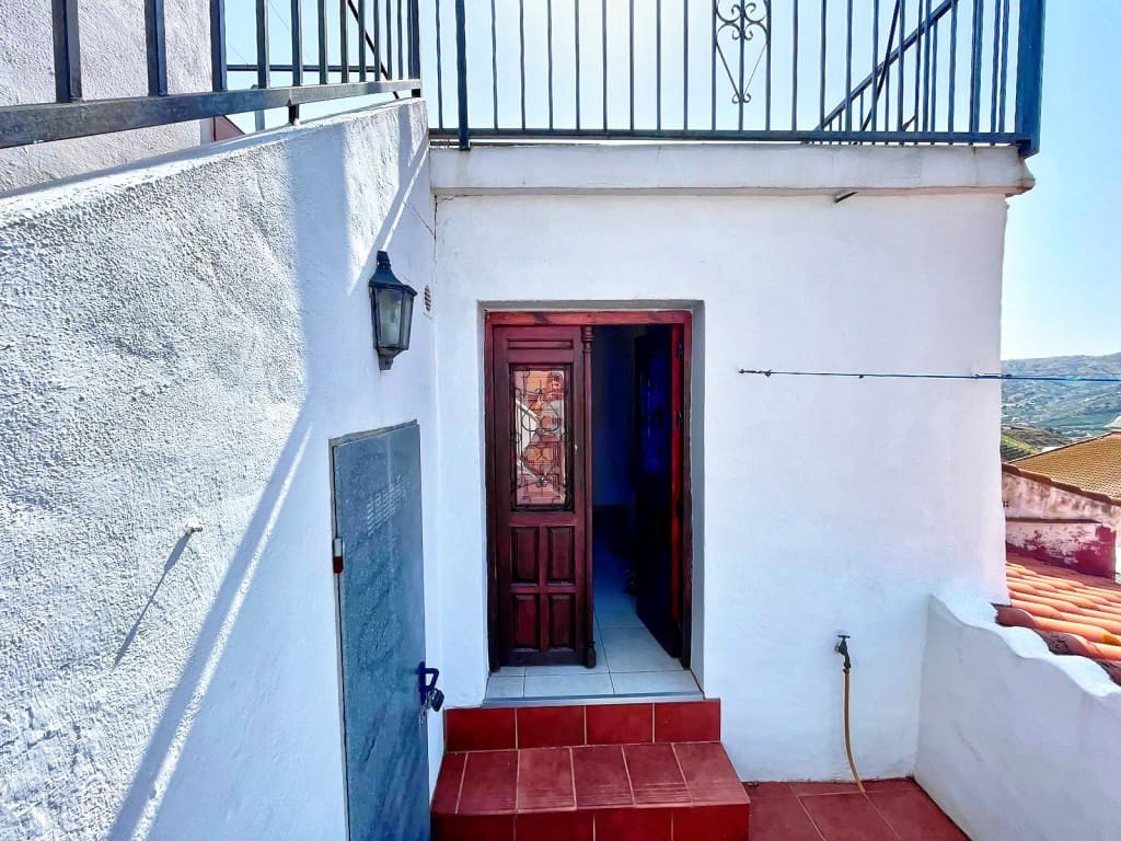 2 soveværelse Byhus til salg i Iznate - € 165.000 (Ref: 8526514)