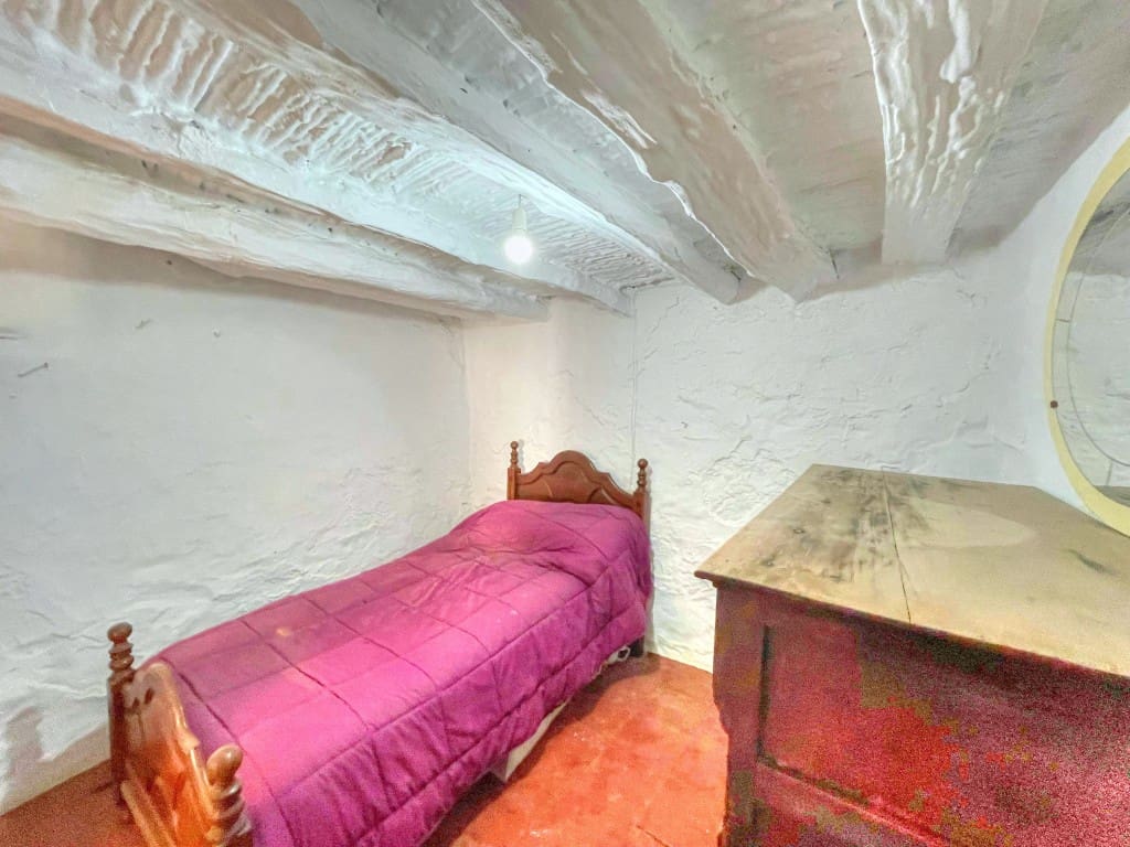 4 soverom Hus til salgs i Mondron - € 50 000 (Ref: 8526515)