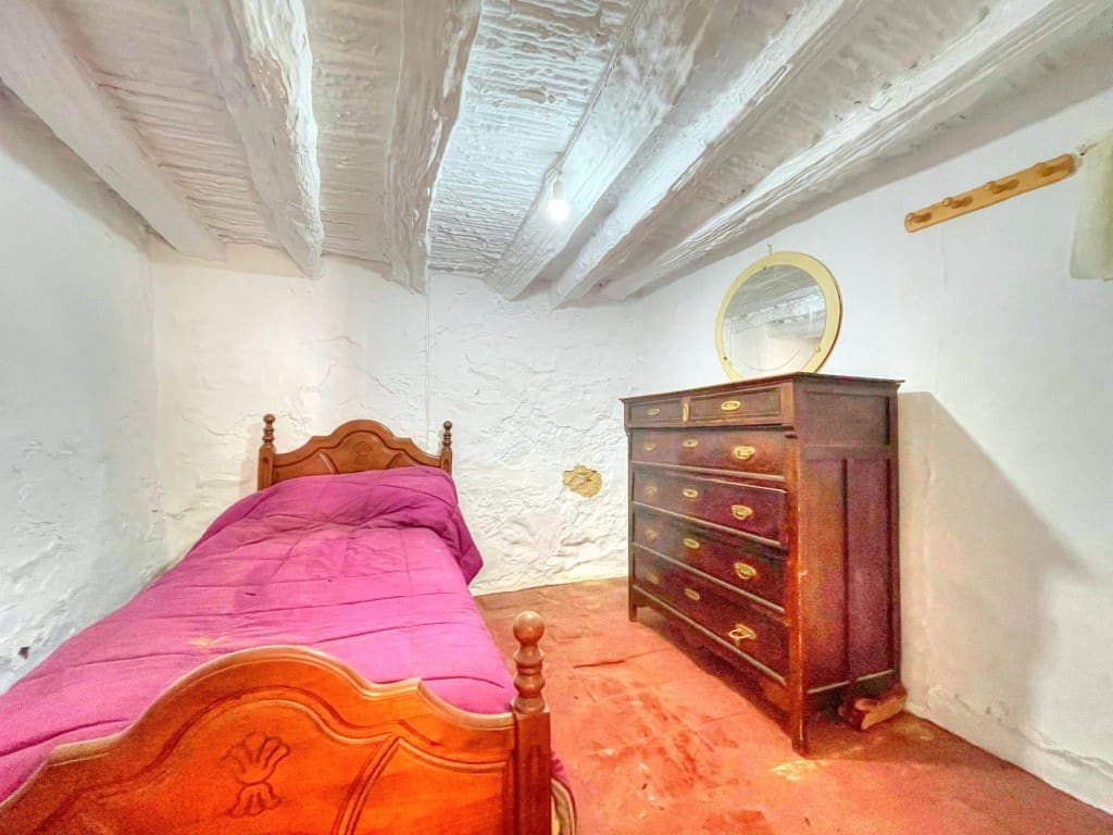 4 soverom Hus til salgs i Mondron - € 50 000 (Ref: 8526515)