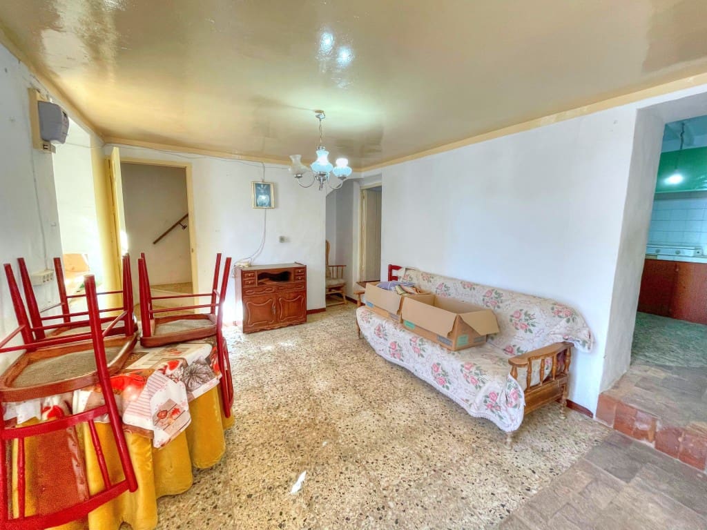 4 soverom Hus til salgs i Mondron - € 50 000 (Ref: 8526515)