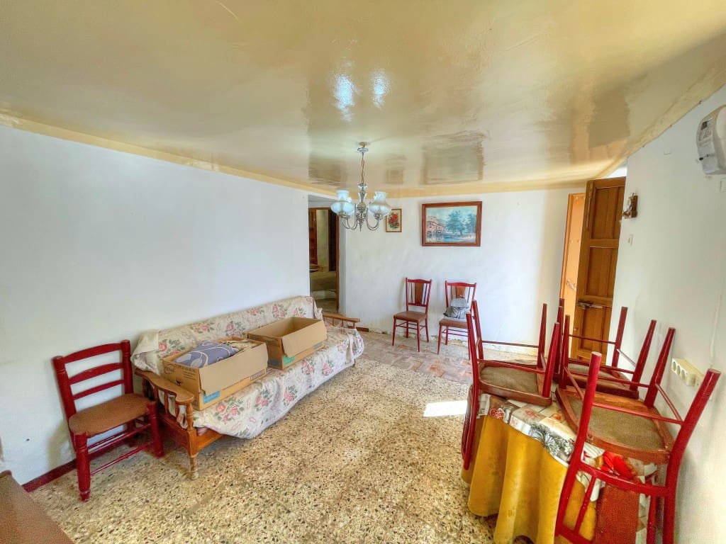 4 soverom Hus til salgs i Mondron - € 50 000 (Ref: 8526515)