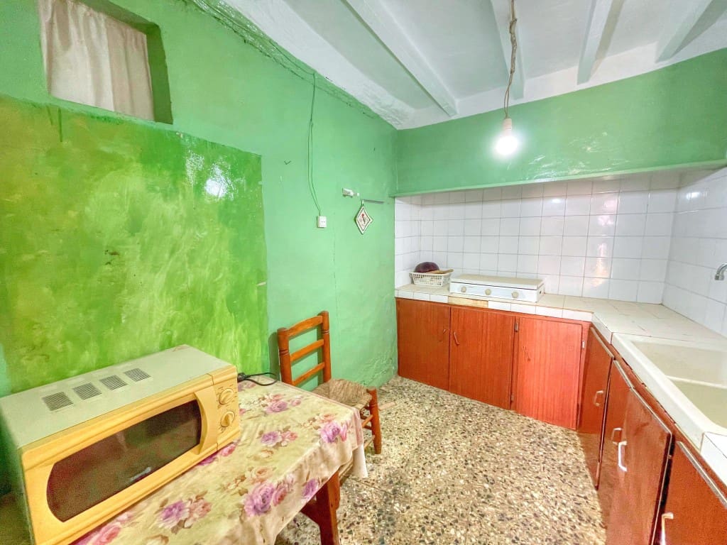 4 soverom Hus til salgs i Mondron - € 50 000 (Ref: 8526515)