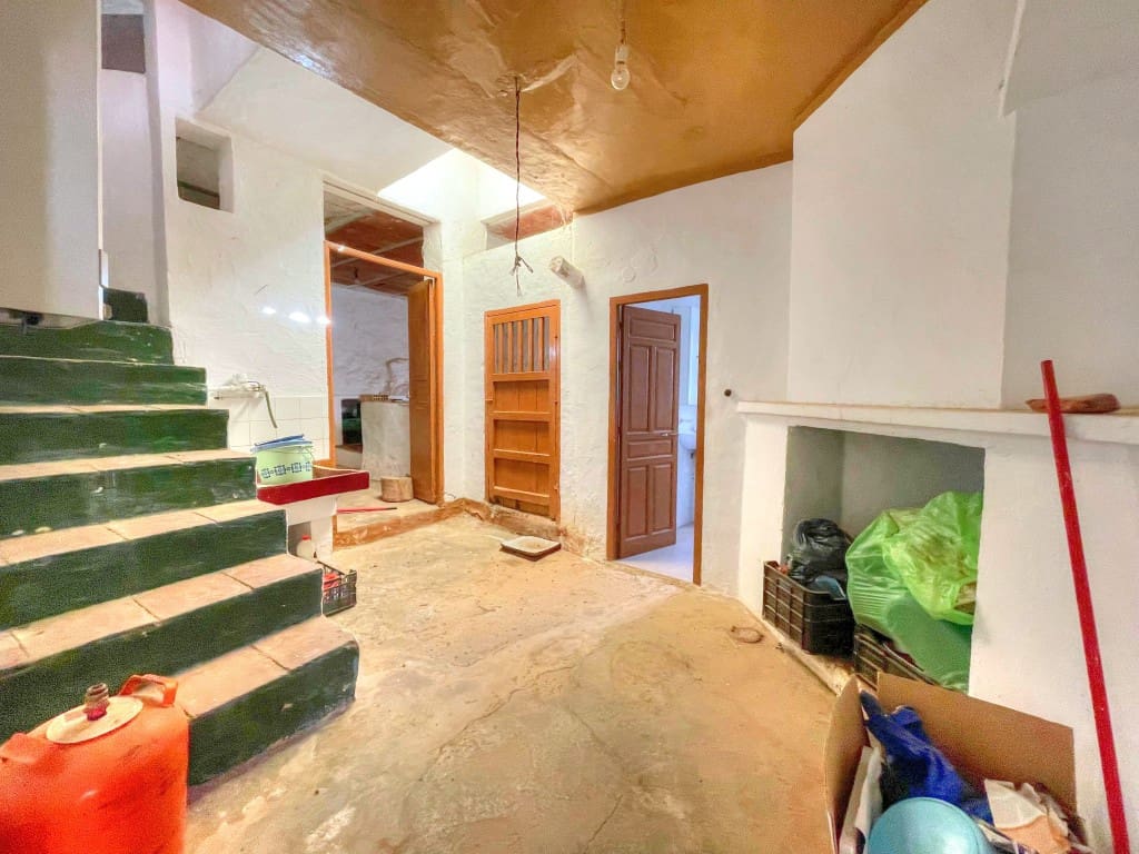 4 soverom Hus til salgs i Mondron - € 50 000 (Ref: 8526515)