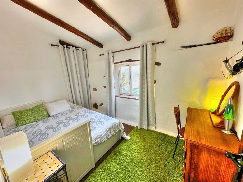 8 sypialnia Finka/Dom wiejski na sprzedaż w Riogordo z basenem - 850 000 € (Ref: 8546858)