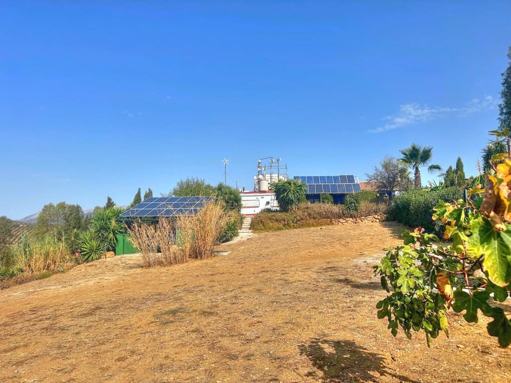 8 sypialnia Finka/Dom wiejski na sprzedaż w Riogordo z basenem - 850 000 € (Ref: 8546858)