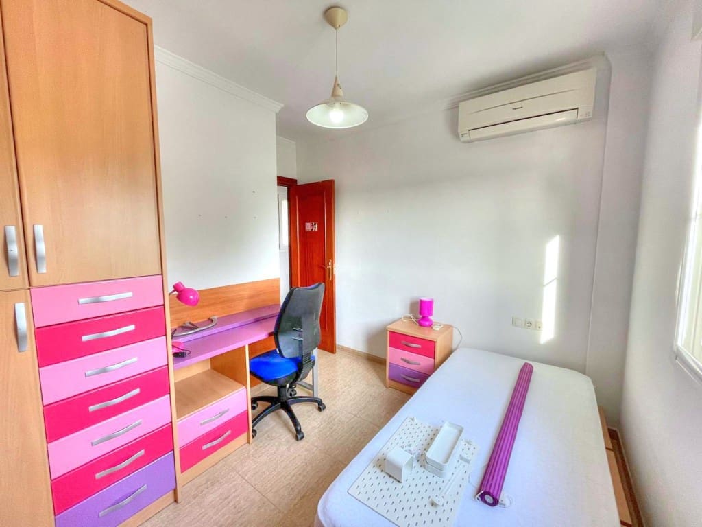 Maison de Ville de 3 chambres à louer à Almayate avec piscine - 1 200 € (Ref: 8668009)