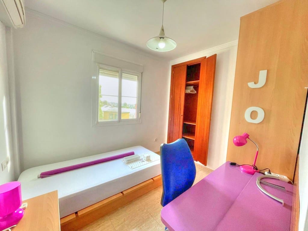 Maison de Ville de 3 chambres à louer à Almayate avec piscine - 1 200 € (Ref: 8668009)