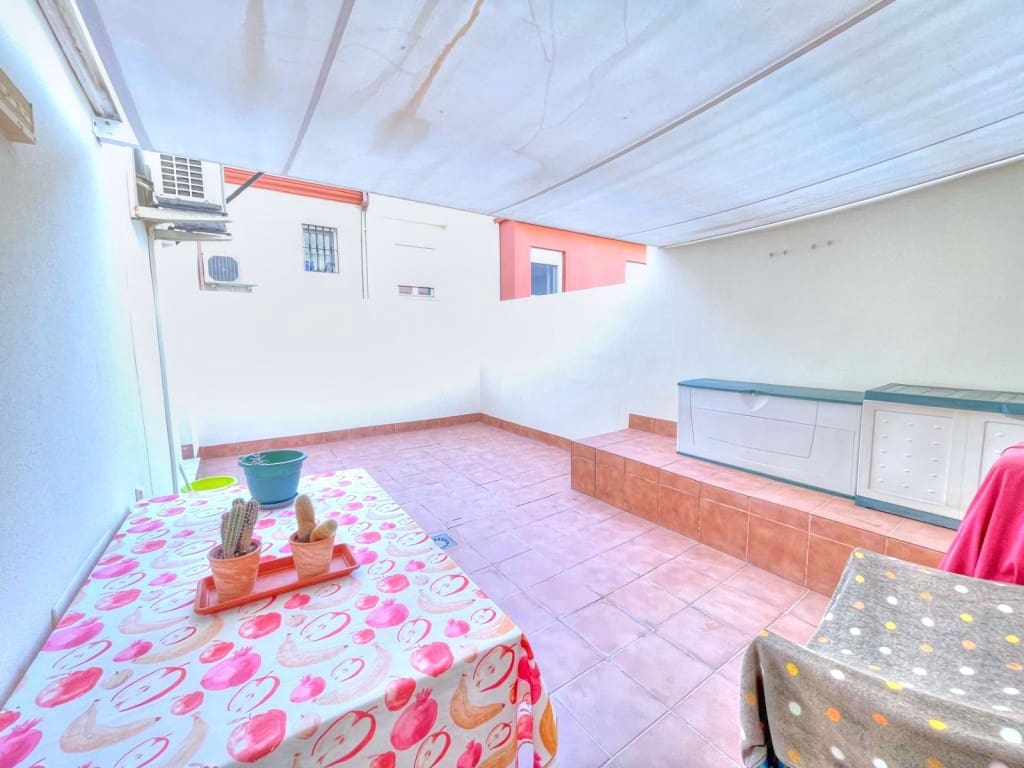 Maison de Ville de 3 chambres à louer à Almayate avec piscine - 1 200 € (Ref: 8668009)