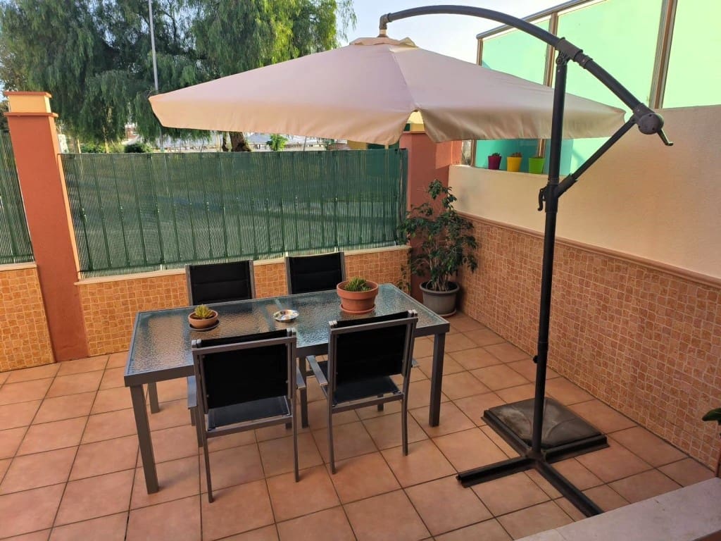 Maison de Ville de 3 chambres à louer à Almayate avec piscine - 1 200 € (Ref: 8668009)