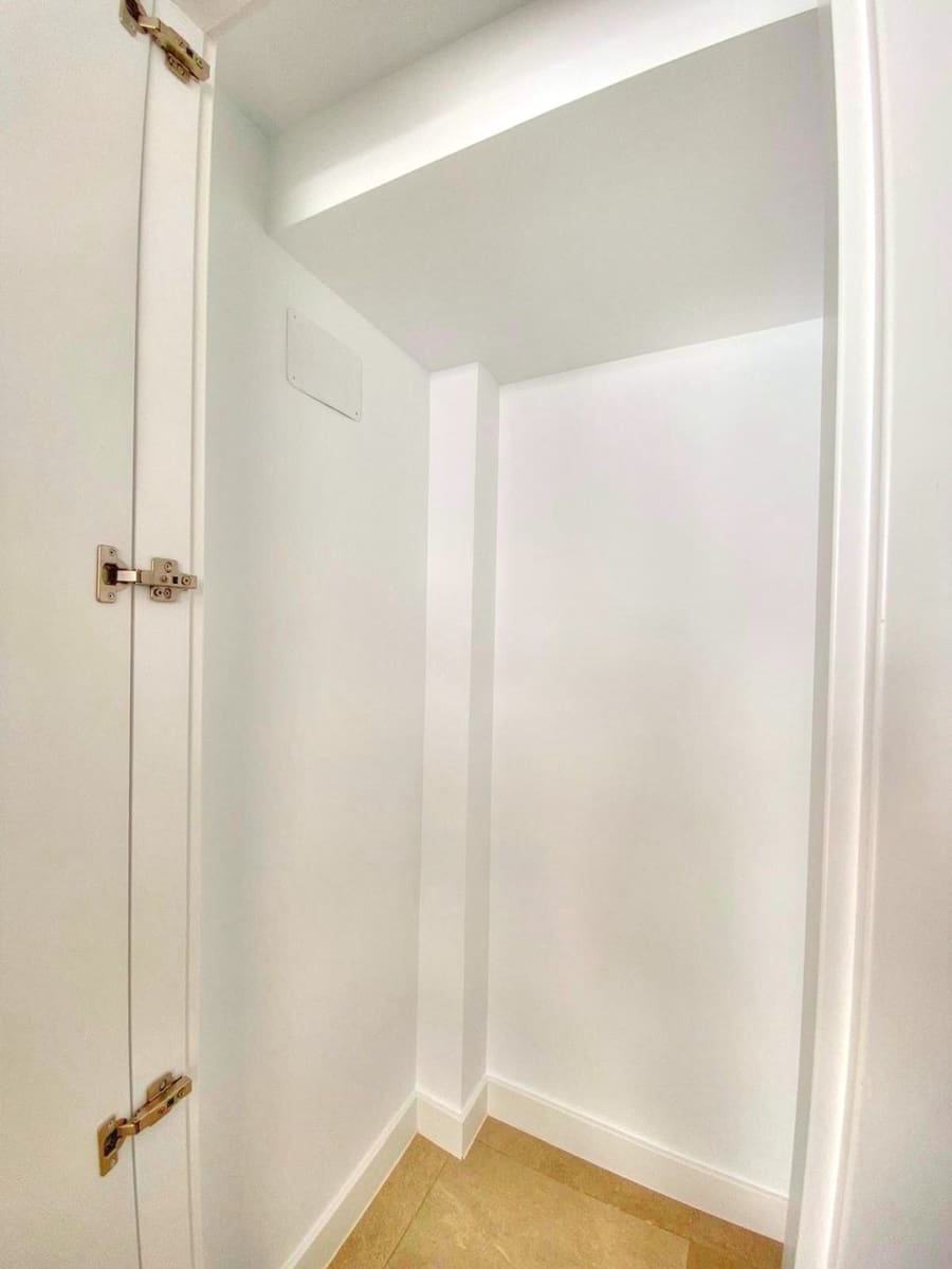 4 bedroom Townhouse for sale in Rincon de la Victoria with garage - € 635,000 (Ref: 8682003)