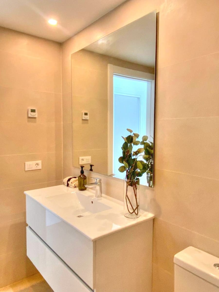 4 bedroom Townhouse for sale in Rincon de la Victoria with garage - € 635,000 (Ref: 8682003)