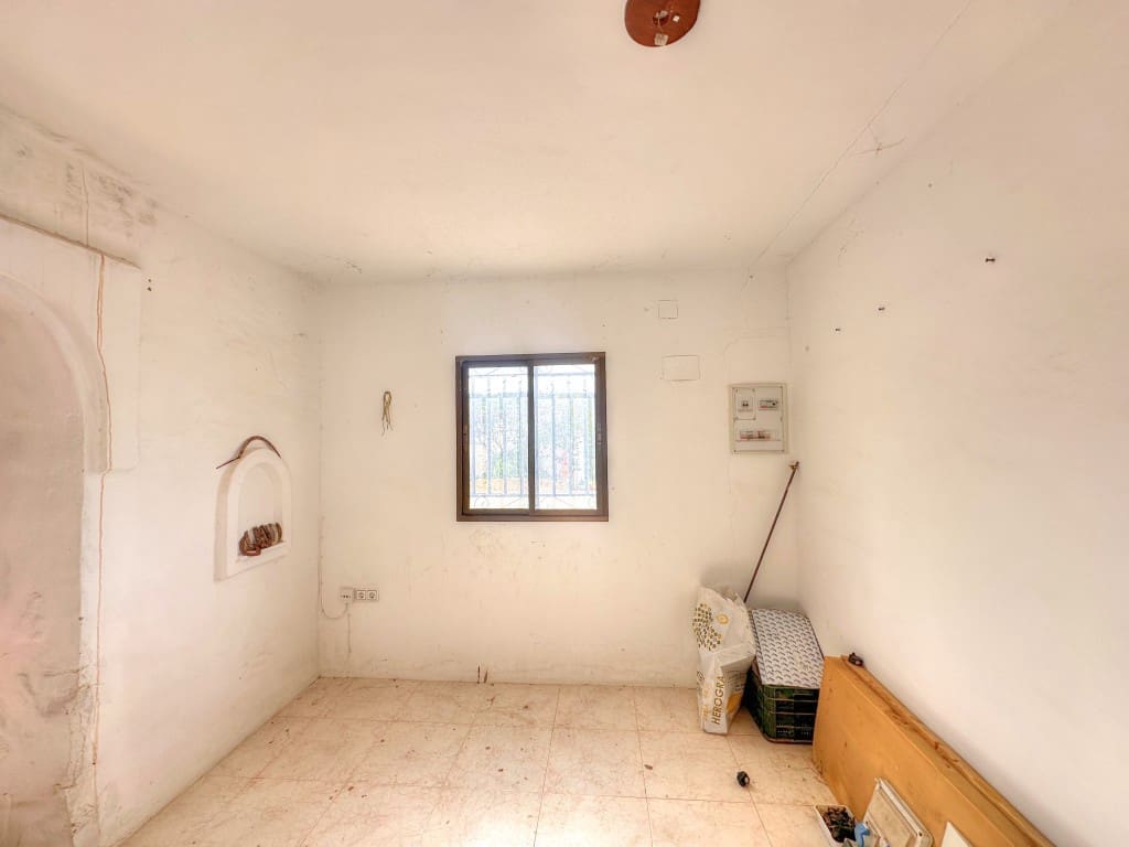 4 soveværelse Finca/Landehus til salg i Antequera - € 295.000 (Ref: 8727393)