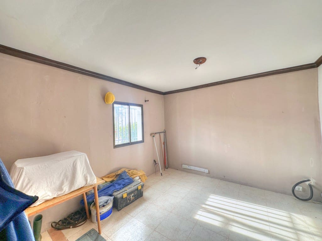 4 soveværelse Finca/Landehus til salg i Antequera - € 295.000 (Ref: 8727393)