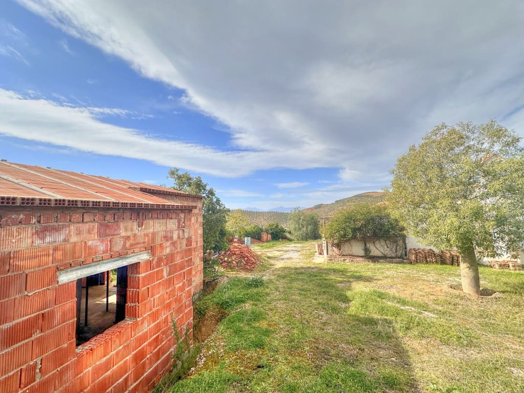 4 soveværelse Finca/Landehus til salg i Antequera - € 295.000 (Ref: 8727393)