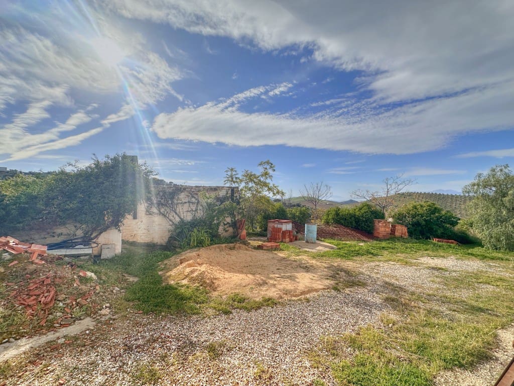 4 soveværelse Finca/Landehus til salg i Antequera - € 295.000 (Ref: 8727393)