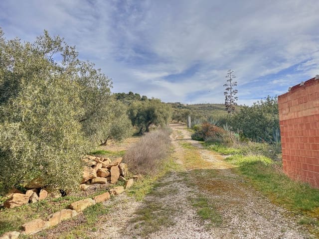 4 soveværelse Finca/Landehus til salg i Antequera - € 295.000 (Ref: 8727393)