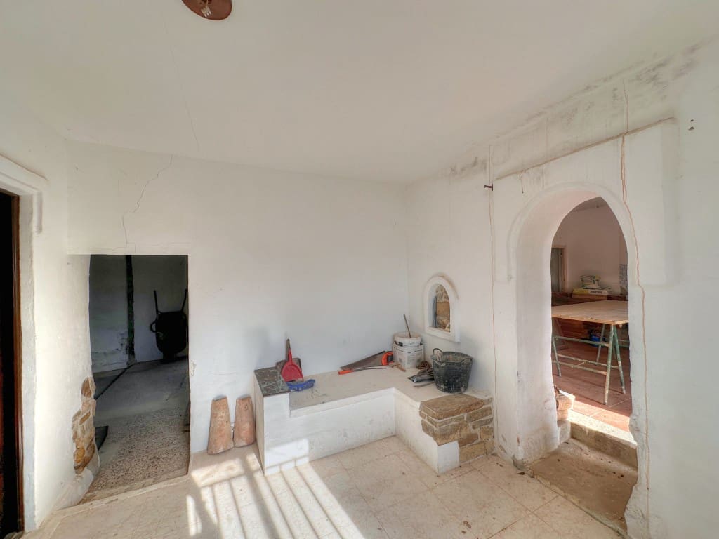 4 soveværelse Finca/Landehus til salg i Antequera - € 295.000 (Ref: 8727393)