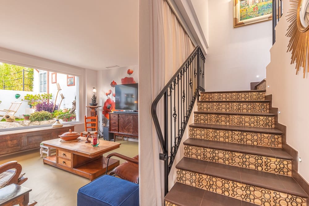 7 soveværelse Finca/Landehus til salg i Alfarnatejo med swimmingpool - € 450.000 (Ref: 8755270)