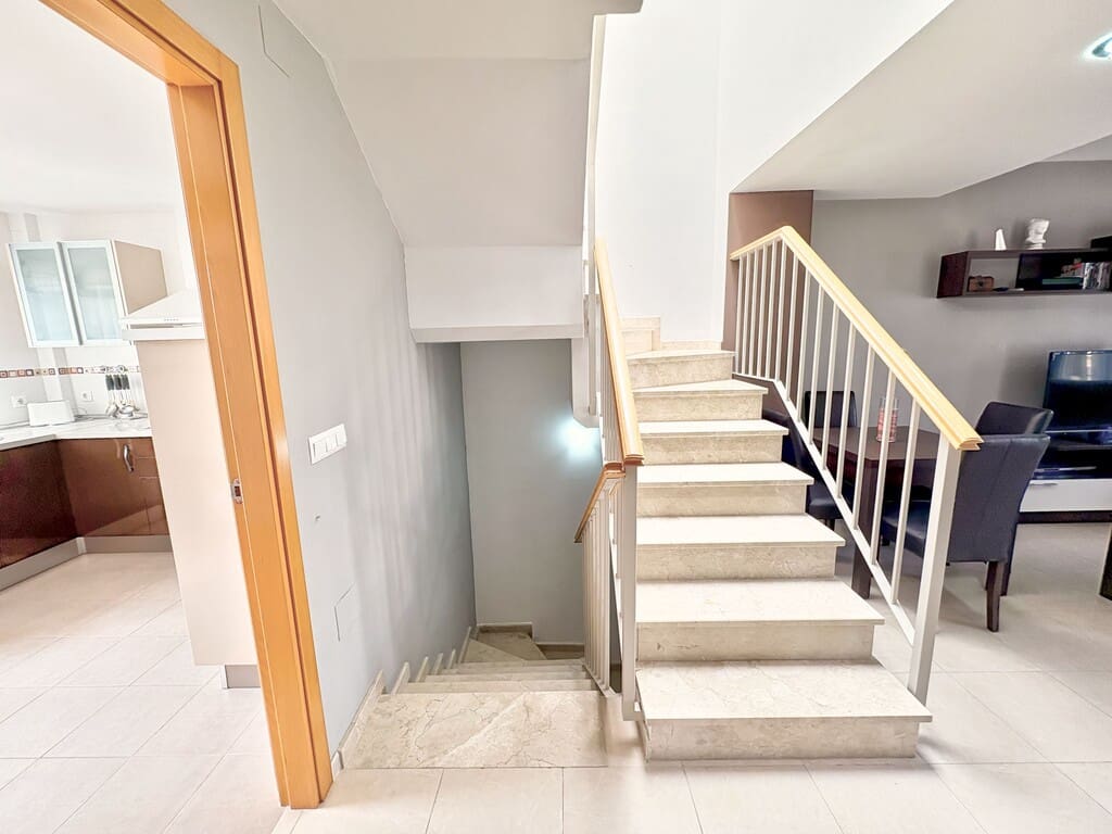 2 bedroom Townhouse for sale in Almayate with pool garage - € 330,000 (Ref: 8781063)