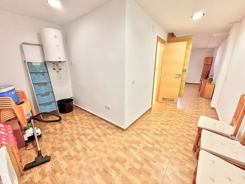 2 bedroom Townhouse for sale in Almayate with pool garage - € 330,000 (Ref: 8781063)