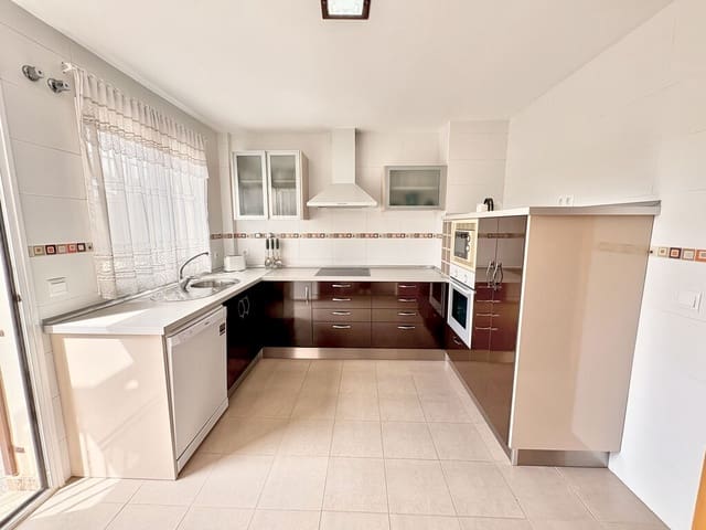 2 Zimmer Haus zu verkaufen in Almayate, Vélez-Málaga mit Pool Garage - 330.000 € (Ref: 8781063)