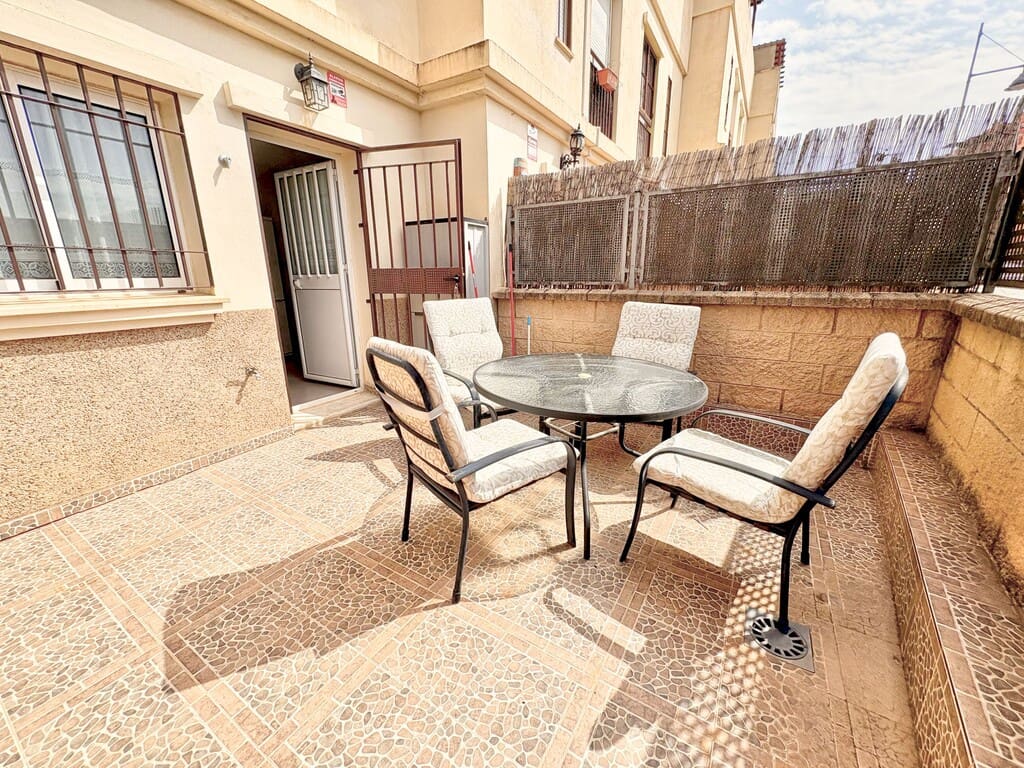 2 bedroom Townhouse for sale in Almayate with pool garage - € 330,000 (Ref: 8781063)
