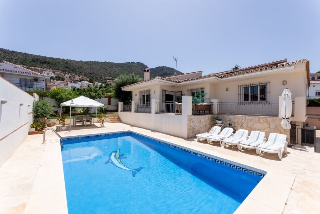 7 sypialnia Willa na sprzedaż w Alhaurin de la Torre z basenem garażem - 985 000 € (Ref: 8791774)