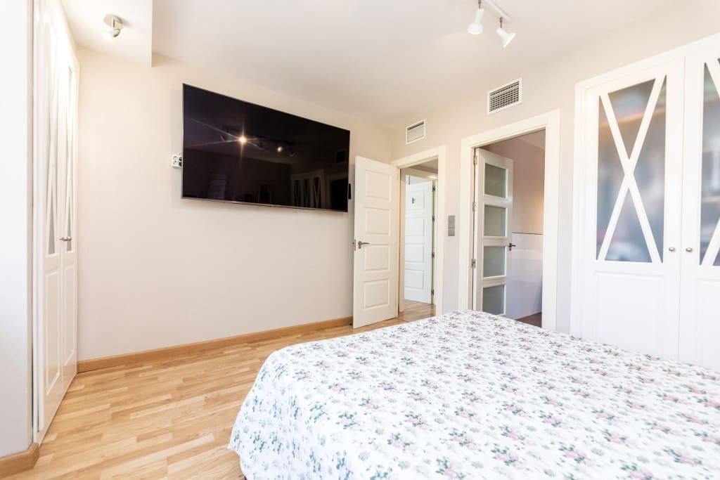 7 sypialnia Willa na sprzedaż w Alhaurin de la Torre z basenem garażem - 985 000 € (Ref: 8791774)