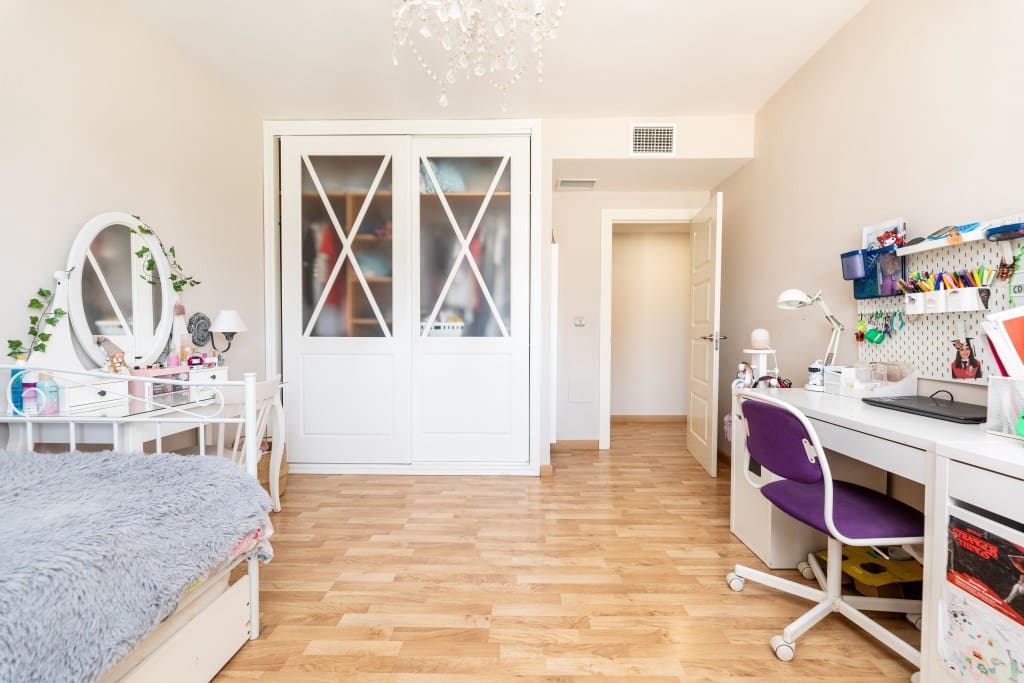 7 sypialnia Willa na sprzedaż w Alhaurin de la Torre z basenem garażem - 985 000 € (Ref: 8791774)