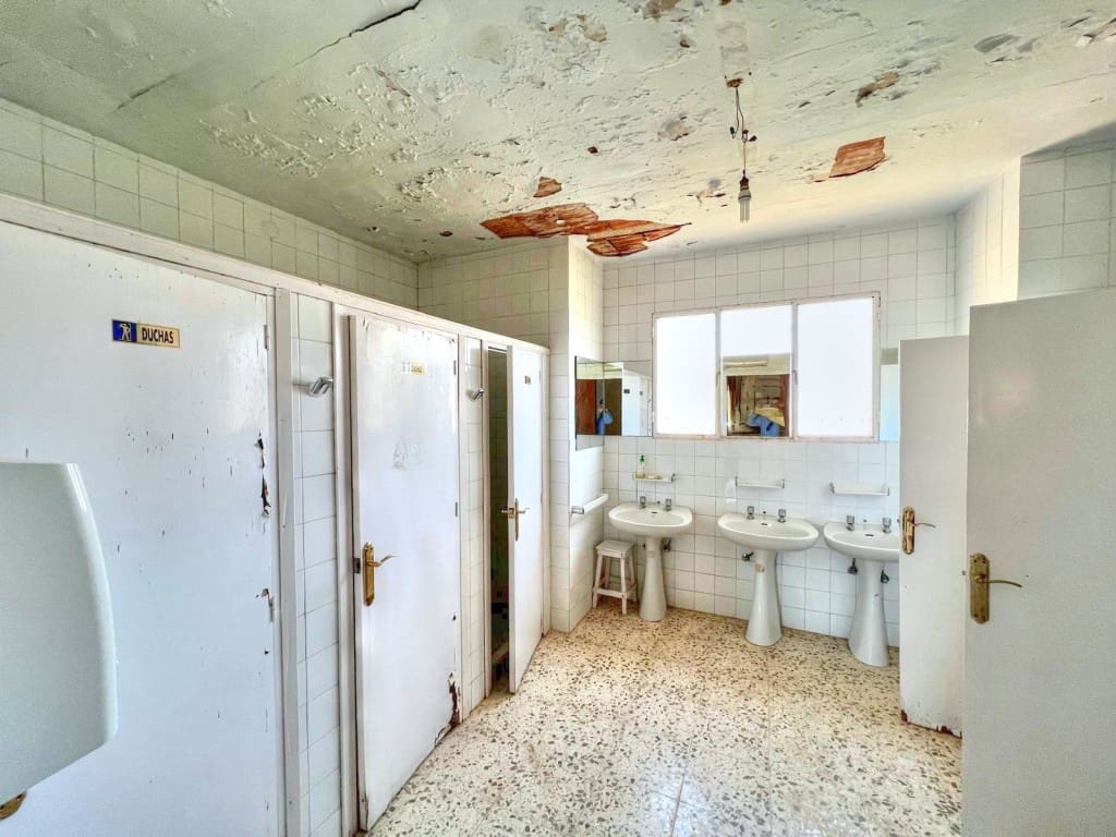 4 sypialnia Finka/Dom wiejski na sprzedaż w Colmenar z basenem - 650 000 € (Ref: 8848811)