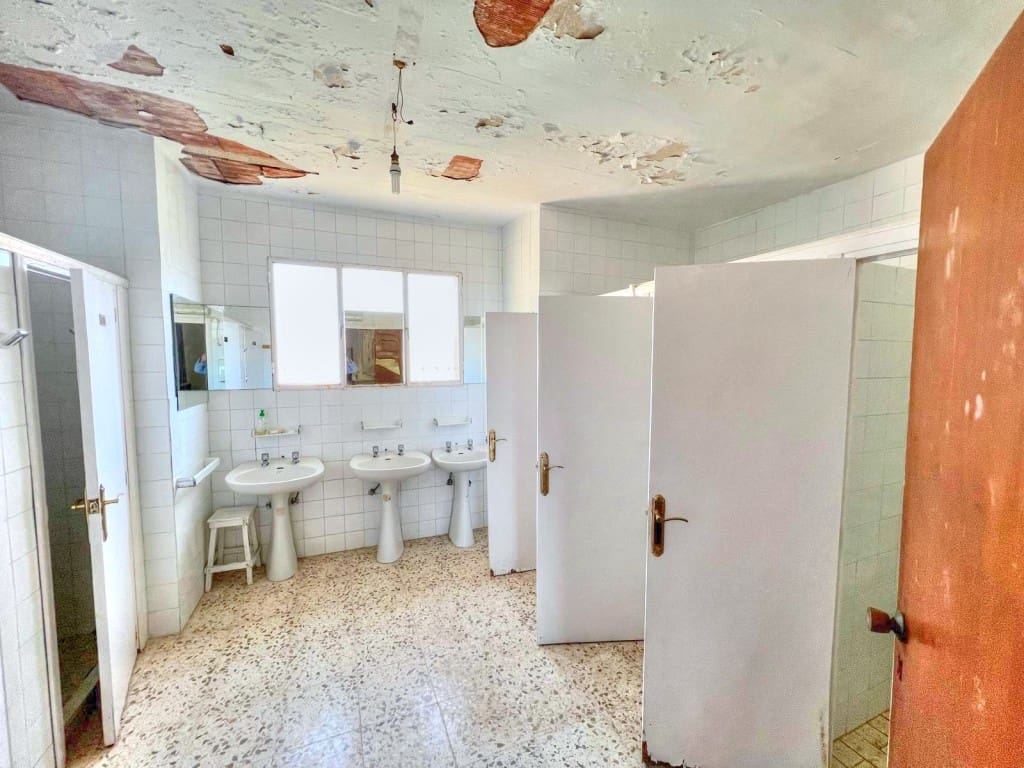 4 sypialnia Finka/Dom wiejski na sprzedaż w Colmenar z basenem - 650 000 € (Ref: 8848811)