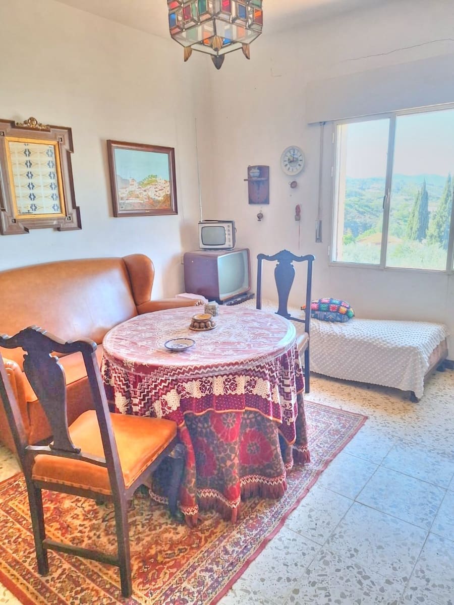 4 sypialnia Finka/Dom wiejski na sprzedaż w Colmenar z basenem - 650 000 € (Ref: 8848811)