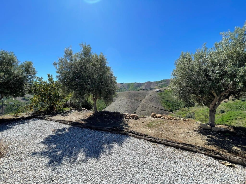 3 chambre Finca/Maison de Campagne à vendre à Almachar avec piscine - 365 000 € (Ref: 8851423)