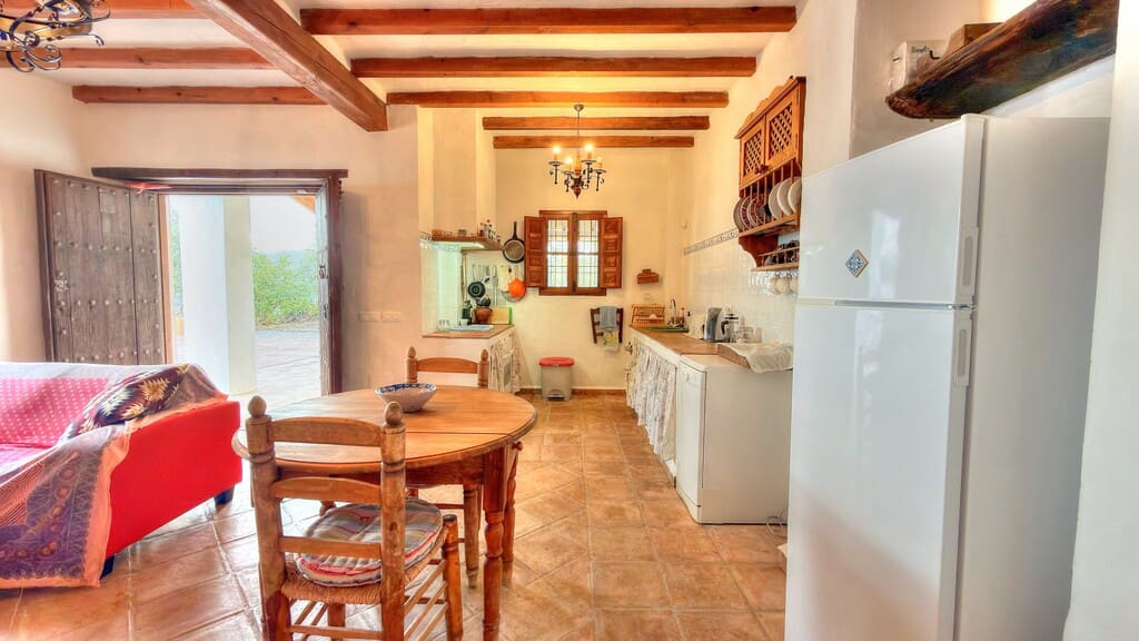 3 soveværelse Finca/Landehus til salg i Almachar med swimmingpool - € 329.000 (Ref: 8851423)