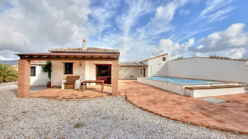 3 soveværelse Finca/Landehus til salg i Almachar med swimmingpool - € 329.000 (Ref: 8851423)