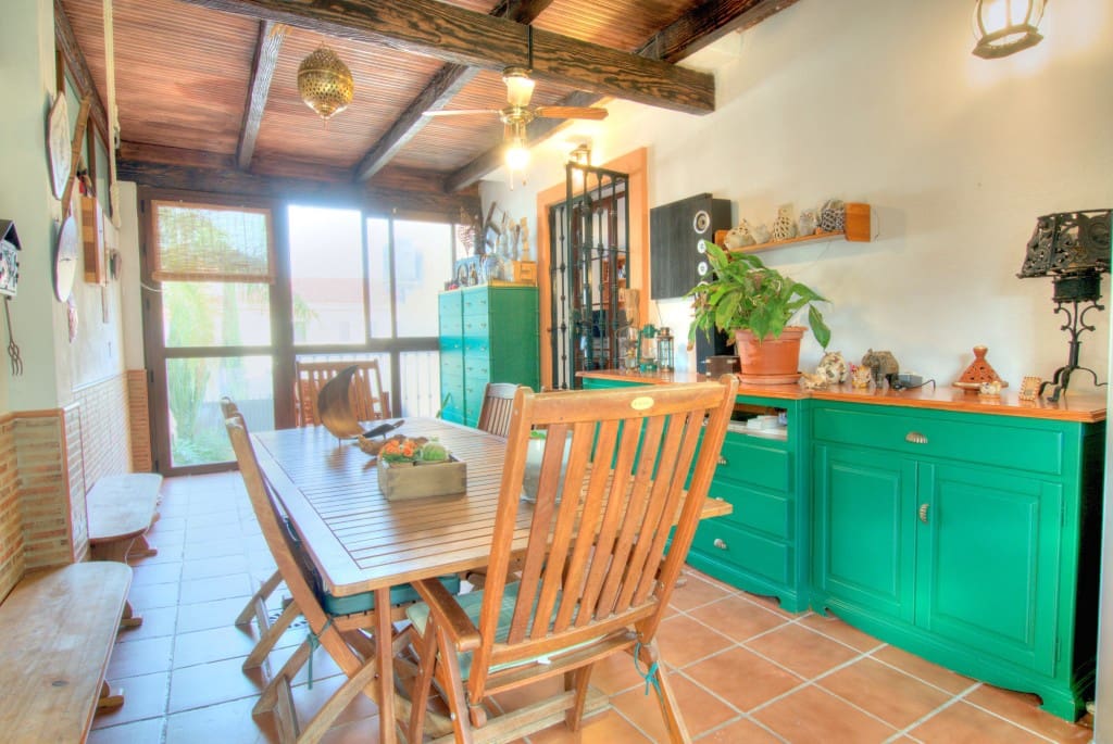 3 soveværelse Semi-Rækkehus til salg i Alhaurin de la Torre med swimmingpool garage - € 525.000 (Ref: 8879421)