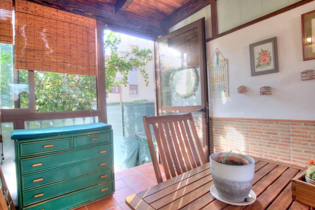 3 soveværelse Semi-Rækkehus til salg i Alhaurin de la Torre med swimmingpool garage - € 525.000 (Ref: 8879421)