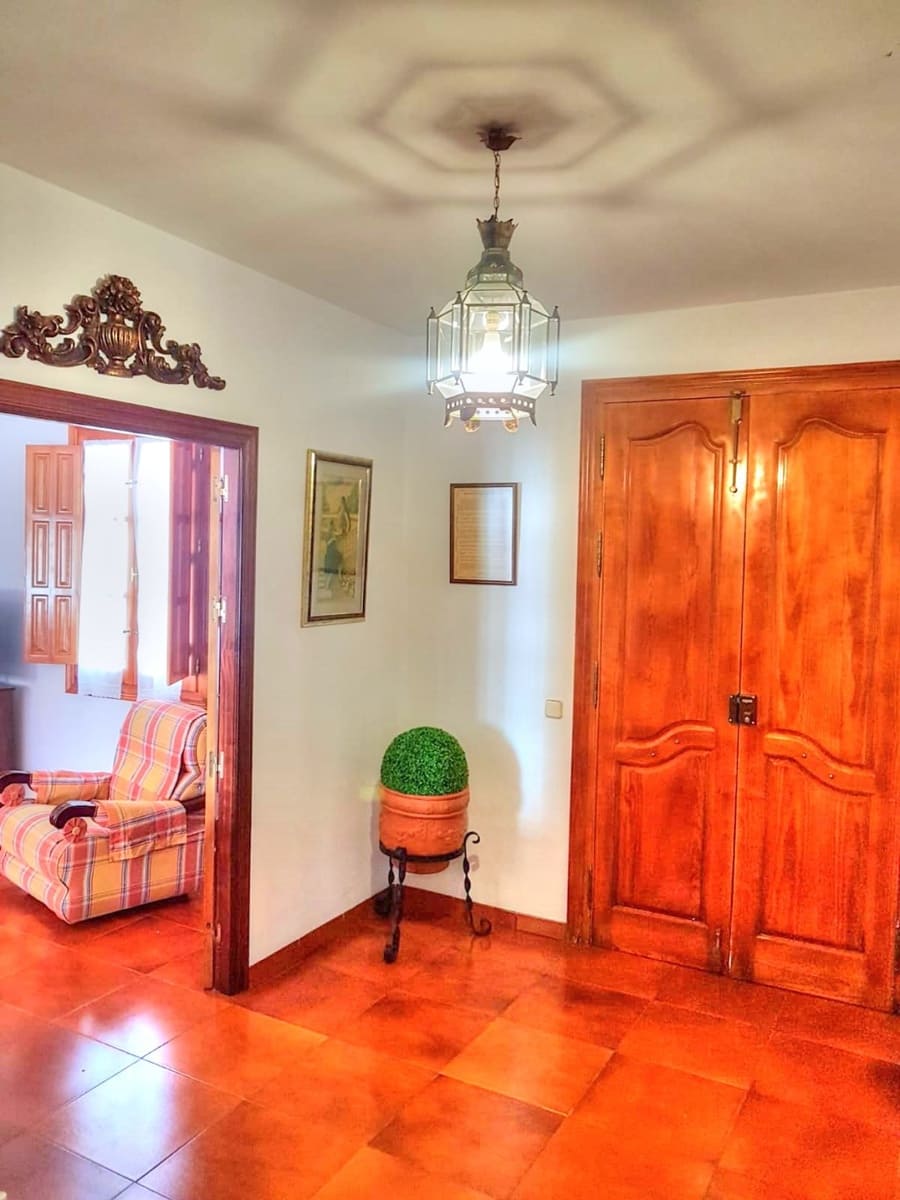 6 sypialnia Dom do wynajęcia w Periana z garażem - 1 000 € (Ref: 8899842)