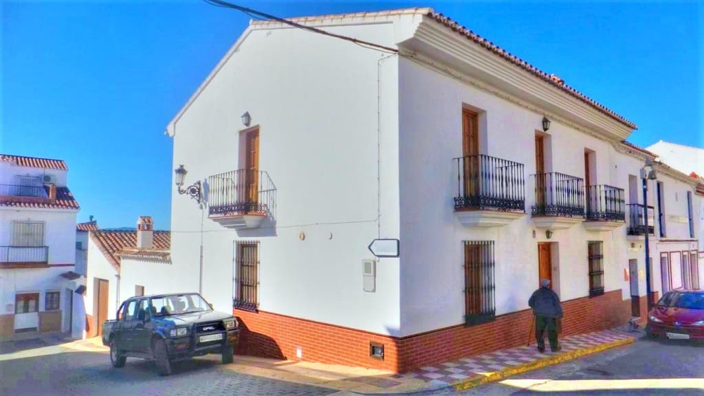 6 sypialnia Dom do wynajęcia w Periana z garażem - 1 000 € (Ref: 8899842)