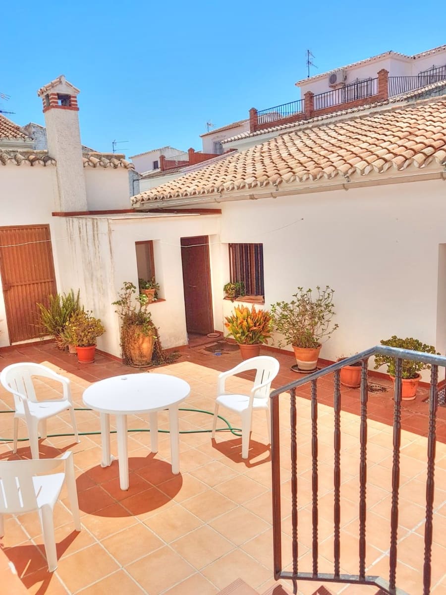 6 sypialnia Dom do wynajęcia w Periana z garażem - 1 000 € (Ref: 8899842)