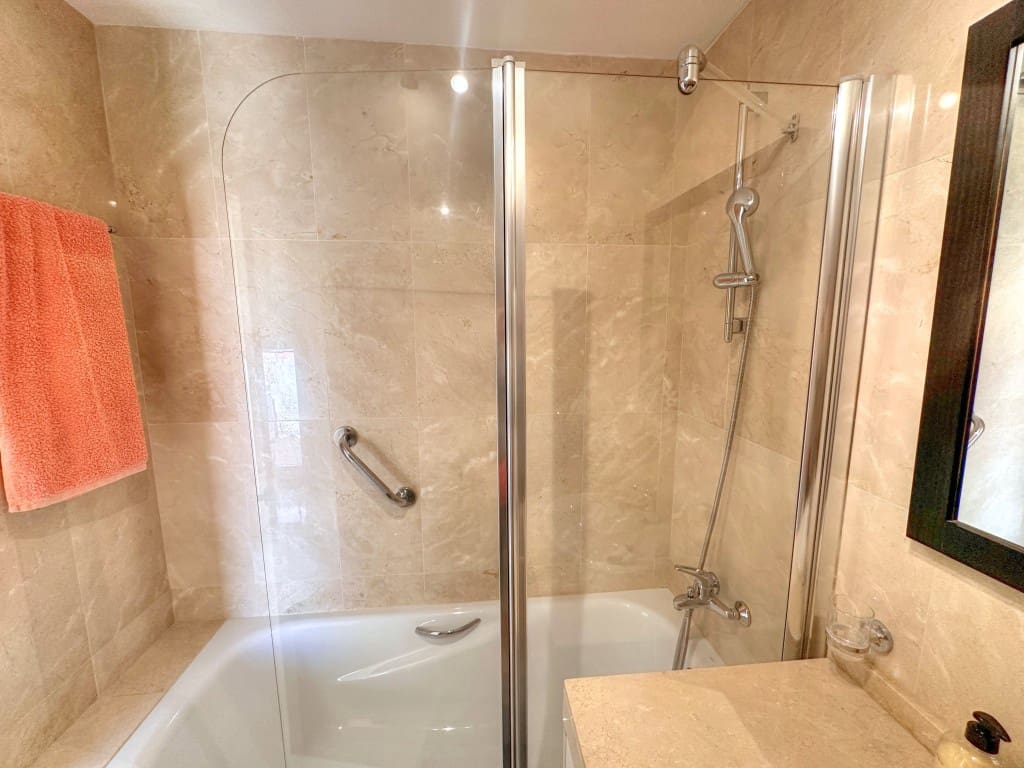 3 soveværelse Penthouse til salg i Torrox-Costa med swimmingpool - € 795.000 (Ref: 8907291)