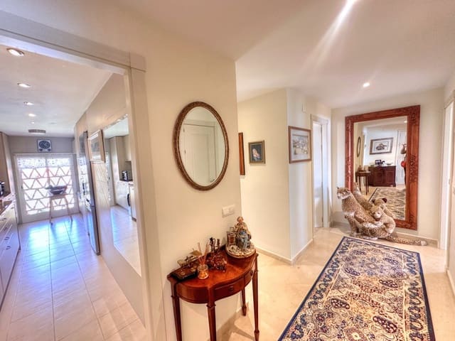 3 soverom Penthouse til salgs i Torrox-Costa, Torrox med svømmebasseng - € 795 000 (Ref: 8907291)