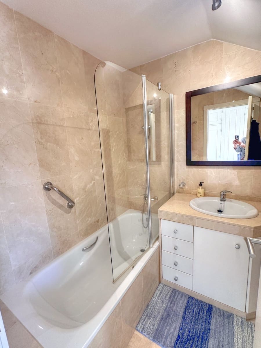 3 soveværelse Penthouse til salg i Torrox-Costa med swimmingpool - € 795.000 (Ref: 8907291)