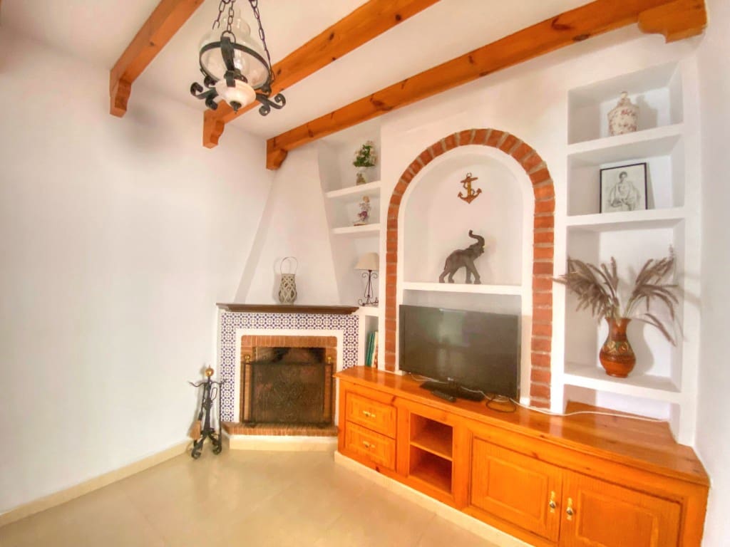 3 soverom Villa til salgs i Benajarafe med garasje - € 315 000 (Ref: 8921184)