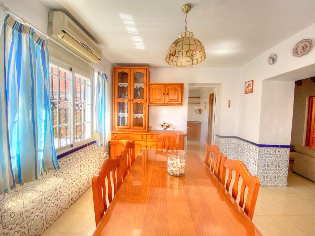 3 soverom Villa til salgs i Benajarafe med garasje - € 315 000 (Ref: 8921184)