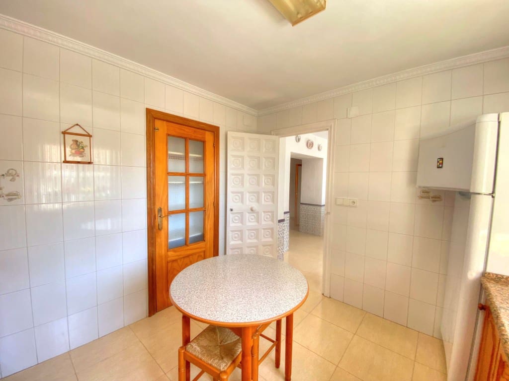 3 soverom Villa til salgs i Benajarafe med garasje - € 315 000 (Ref: 8921184)