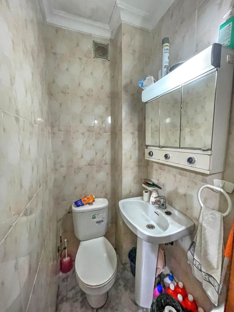 4 slaapkamer Huis te koop in Canillas de Aceituno - € 140.000 (Ref: 8923683)