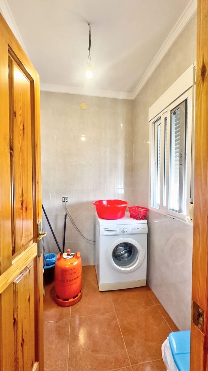 4 chambre Villa/Maison à vendre à Benajarafe avec piscine - 615 000 € (Ref: 8950387)