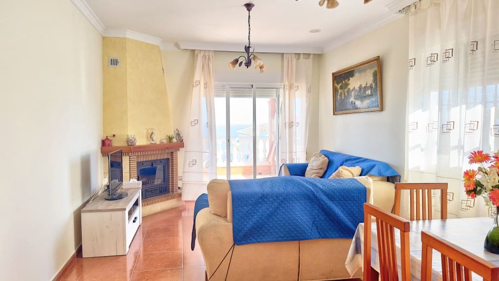 4 chambre Villa/Maison à vendre à Benajarafe avec piscine - 615 000 € (Ref: 8950387)